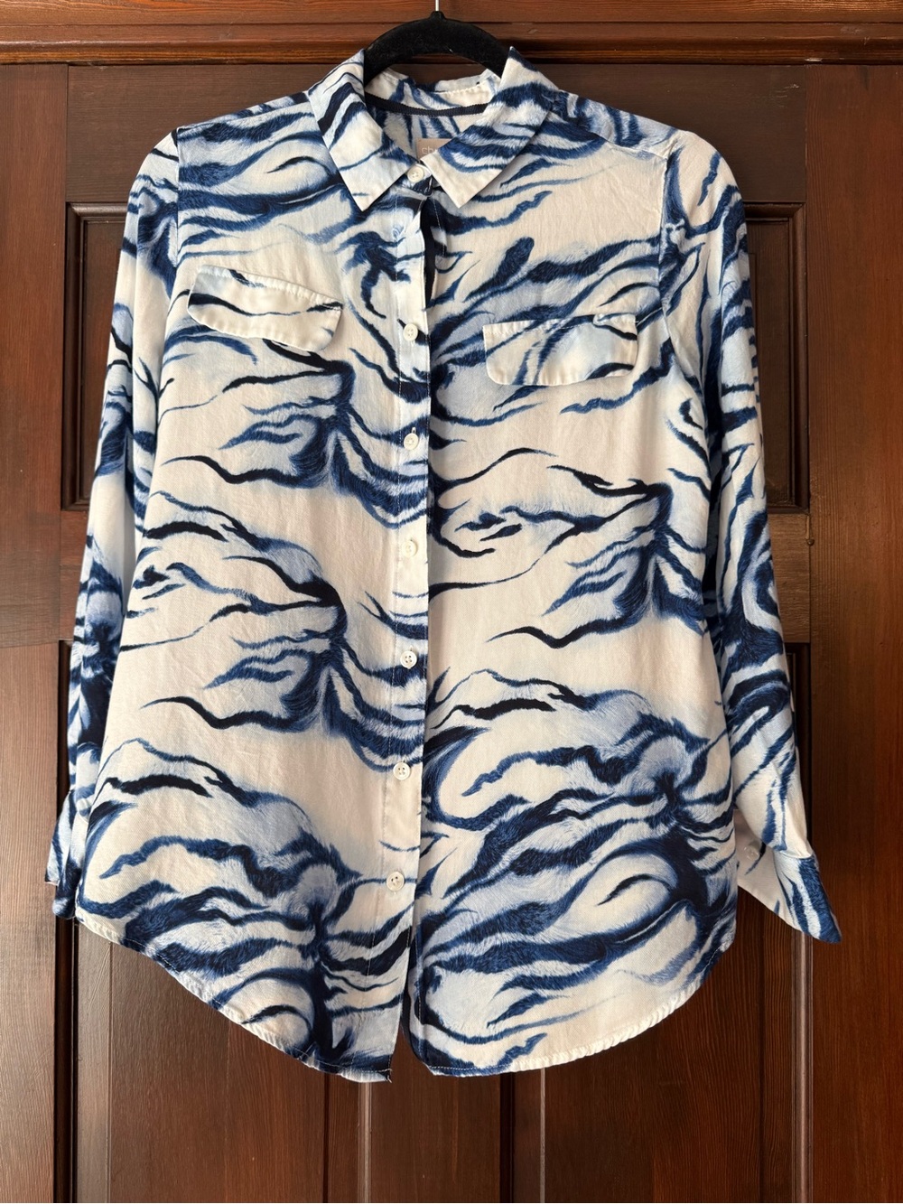 Chico's Blue & White Abstract Print Button-Down Shirt